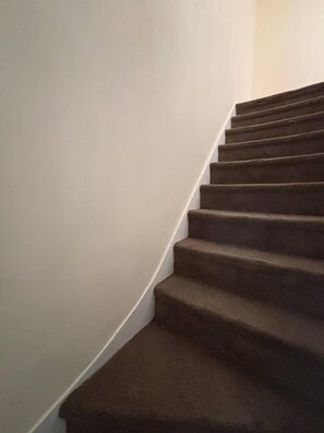 Interior - Large & Cozy 5-Bed House in a Quiet Dagenham Area (Dagenham)