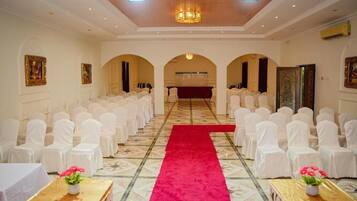 Banquet hall