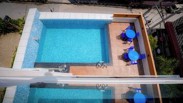Piscina externa