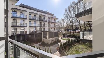 Apartamento Confort, balcón, vistas al patio | Vistas al patio