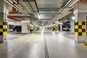 Bãi đậu xe tự phục vụ miễn phí 