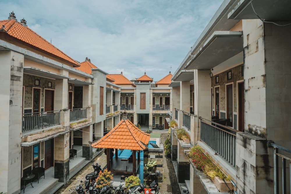 Santhi Graha Guest House