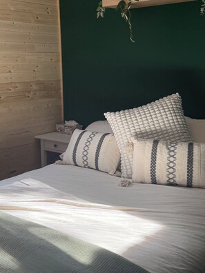 4 habitaciones, wifi y ropa de cama