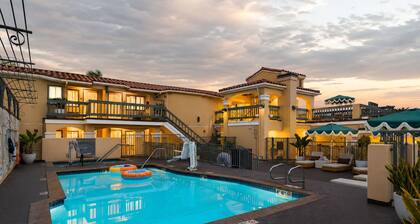 1 Block to Beach | Pool + Hot Tub + Rooftop Terrace | The Mara by AvantStay