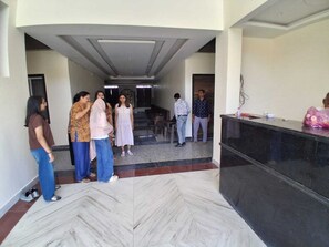 Lobby - Papaya Leaf Resort Nathdwara (Nathdwara)