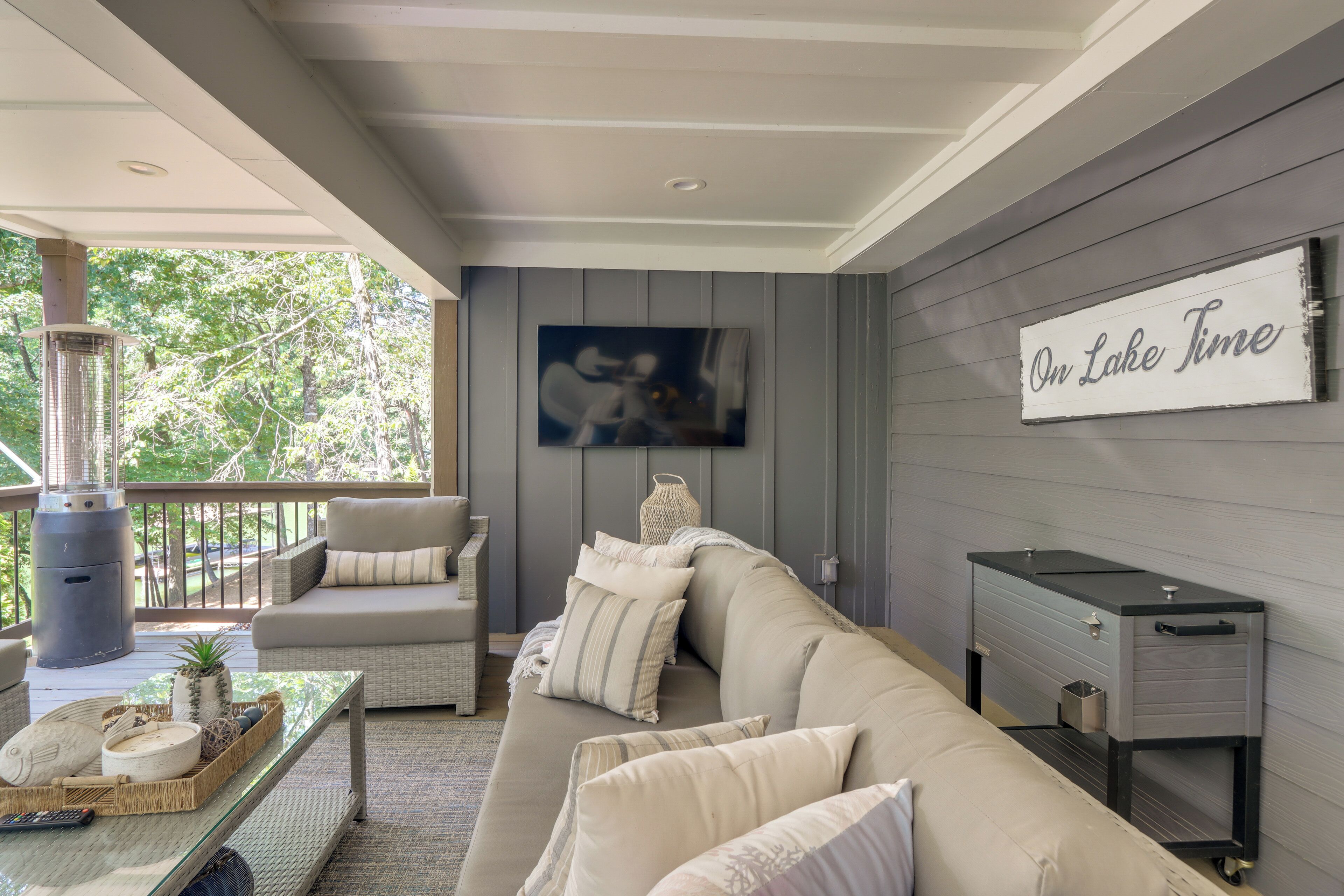 Boat Dock + Yard: Lake Lanier Gem In Gainesville - Dawsonville, GA