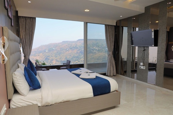 Luxury Room | WiFi (free)