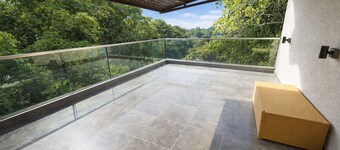 Taaffeite Hotel And Resorts