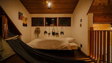 Desk, WiFi (free), bed sheets