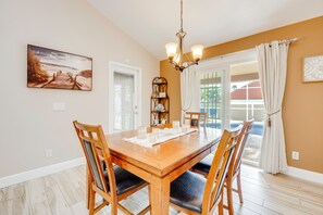 Dining - 8 Mi to Beach! Daytona Area Home w/ Private Pool (Port Orange)