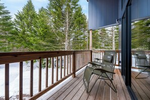 Property grounds - Sauna and BBQ included | Private villa rental in N / Isogai County Hokkaidō (Isogai County)
