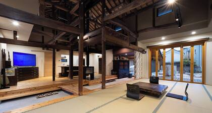 A traditional Japanese house for rent a place to / Songshan City Ehime