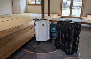 Fitness facility - A traditional Japanese house for rent  a place to / Songshan City Ehime (Songshan City)