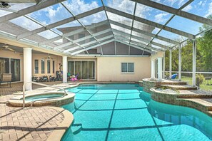 Pool - Pool & Lanai! Sophisticated Spring Hill Stay (Spring Hill)