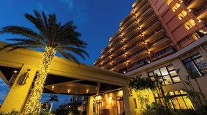 Exterior - Condo Building Westernstyle Suite Occupancy  / Kunigami County Okinawa (Kunigami County)