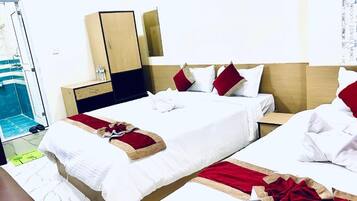 Deluxe Double or Twin Room, Non Smoking, City View