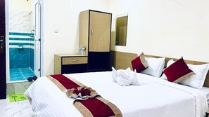 Phòng đôi hoặc 2 giường đơn Deluxe, không hút thuốc, quang cảnh thành phố