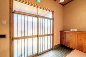 Interior - NEW OPEN in July 2025 11minute walk from Kinte / Nara City Nara (Nara City)