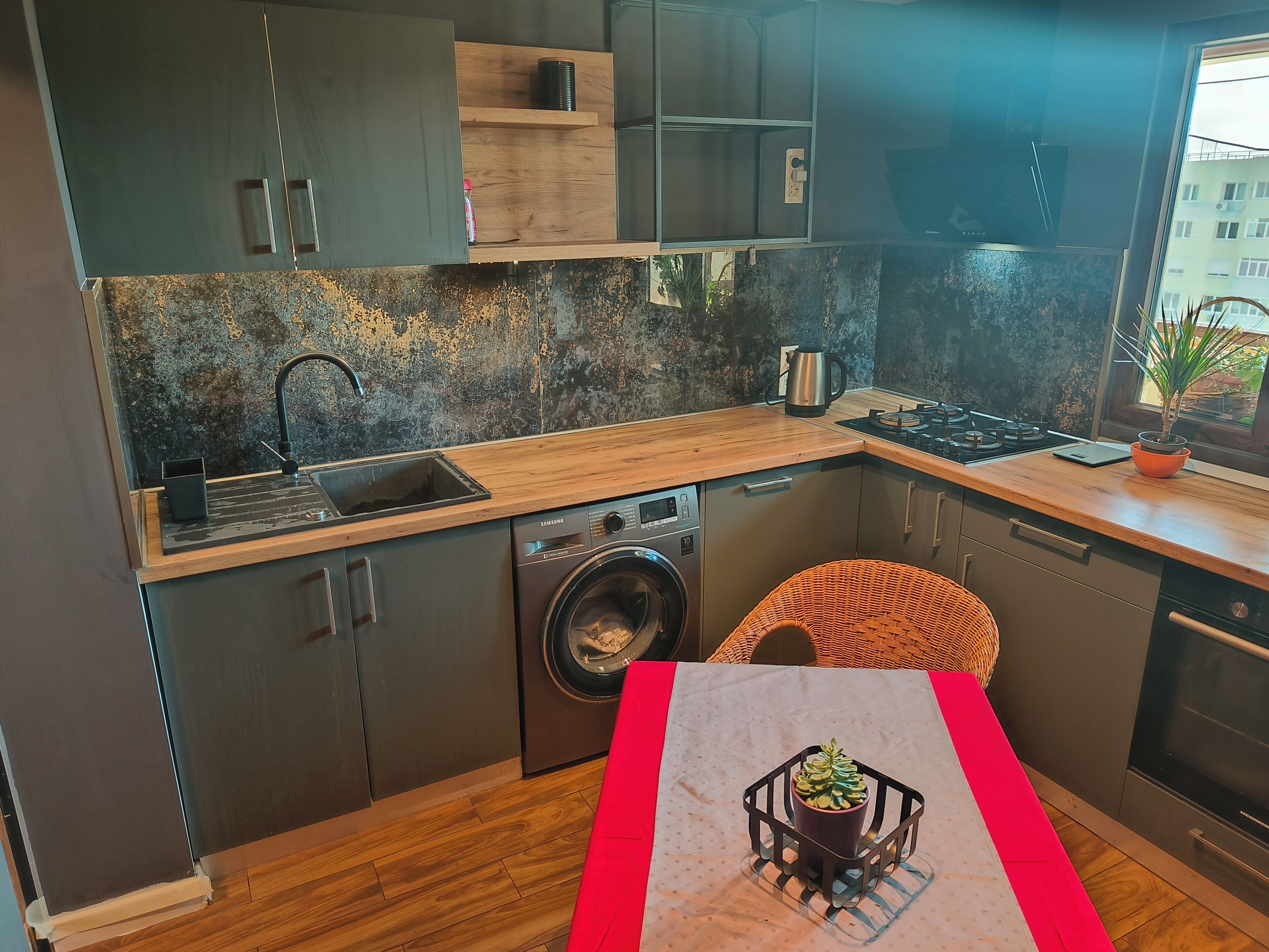 Microwave, oven, stovetop, dishwasher