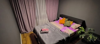 Cozy and Quiet Corporate apartment with AC in București-2 Beds