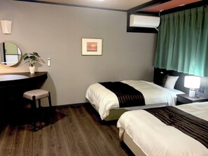 1 bedroom, desk, free WiFi, bed sheets