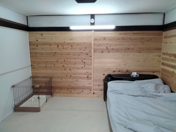 2 bedrooms, desk, free WiFi, bed sheets