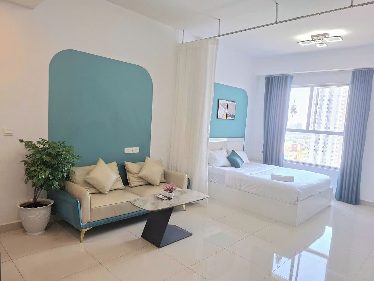 1 bedroom, iron/ironing board