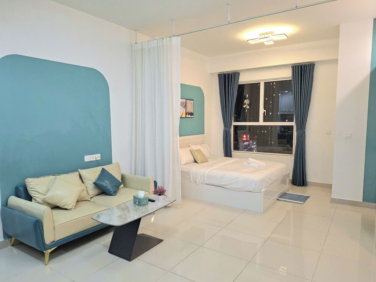1 bedroom, iron/ironing board