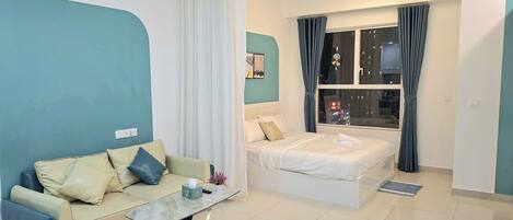 1 bedroom, iron/ironing board