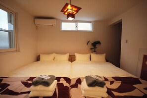 3 quartos, Wi-Fi de cortesia, roupa de cama