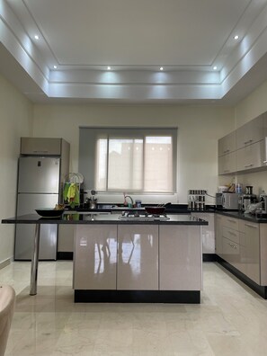 Private kitchen - Quiet & secure family villa Marrakech (Marrakech-Safi)