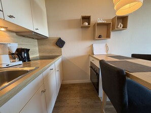 Fridge, oven, stovetop, dishwasher - Fantastic sunsets included! (Dahme)