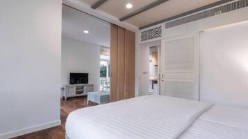 Villa Deluxe, vista al jardín