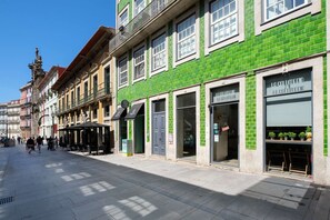 Esterni
