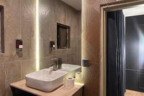 Bathroom - Zenith Riverview (Islamabad)