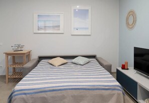 Unclassified image, 2 of 12, button - Vrbo Property (Vada)