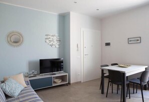 Interior - Tamerici Apartment (Vada)