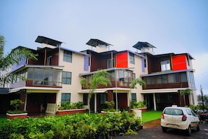 Exterior - Grand Valley Resort (Mahabaleshwar)
