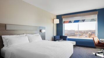 Standard Room, 1 King Bed | Desk, laptop workspace, free cribs/infant beds, free WiFi