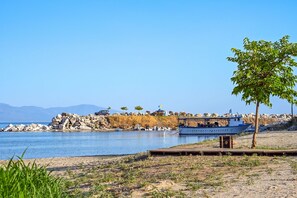 Unclassified image, 3 of 50, button - Beach Apartment M (Nea Karvali)