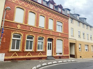 Exterior - Apartment Sleeps 3 With Parking and Garden (Koblenz)