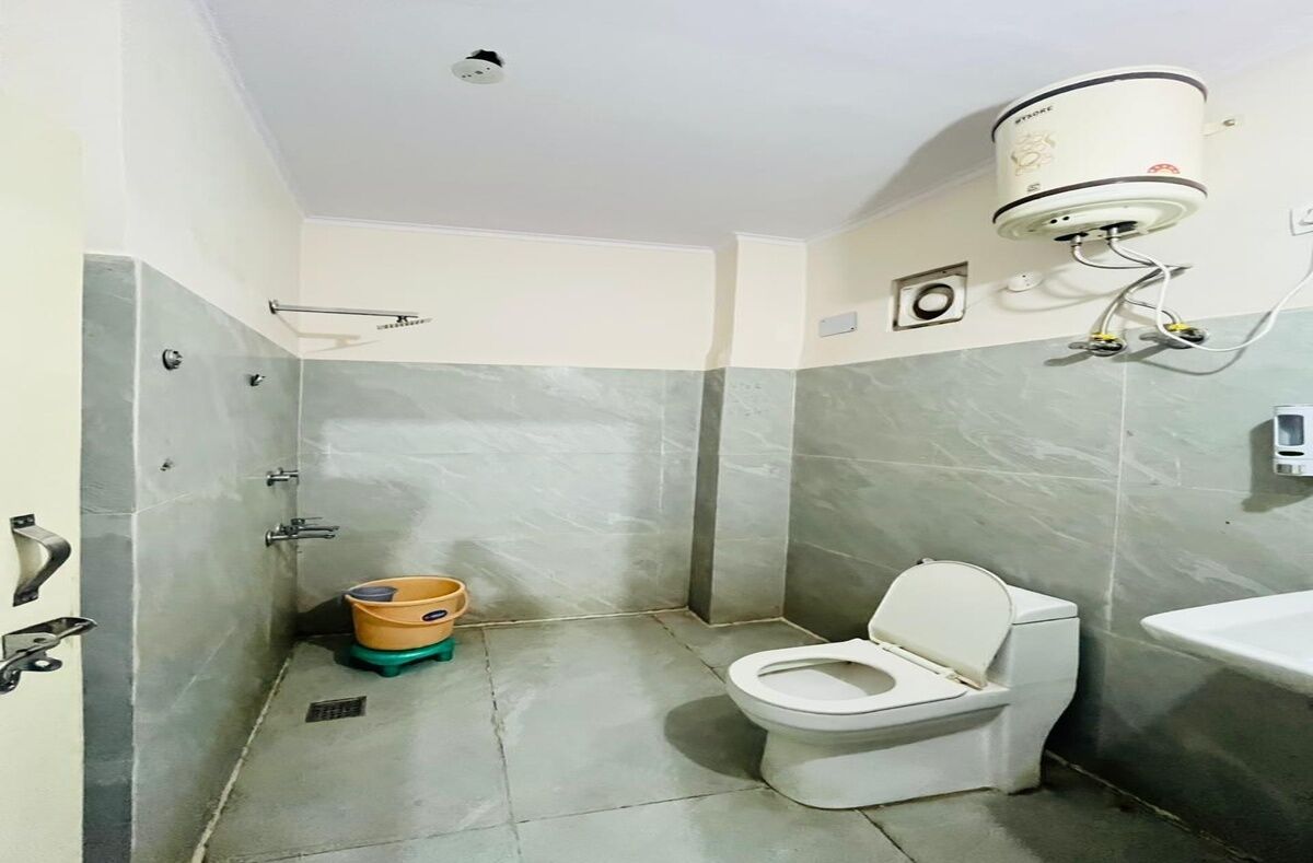 Habitación Deluxe doble, balcón, vistas a la ciudad | Baño