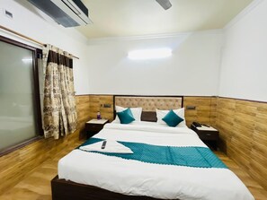 Deluxe dubbelrum - balkong - utsikt mot staden