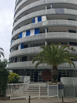 Exterior - 2 bedroom flat with terrace next to the beach in Lloret de Mar (Lloret de Mar)