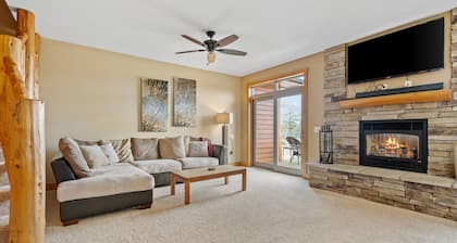 Sleep 10-4 bedroom-Big Sandy Lake