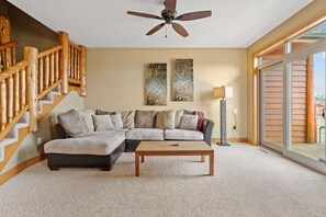 TV - Sleep 10-4 bedroom-Big Sandy Lake (McGregor)