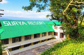 Exterior - Hotel Surya Resort Dalhousie  (Dalhousie)