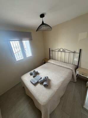 1 bedroom, iron/ironing board, free WiFi, bed sheets - Charming and luminous refuge 10 minutes from the beach (Algarrobo)