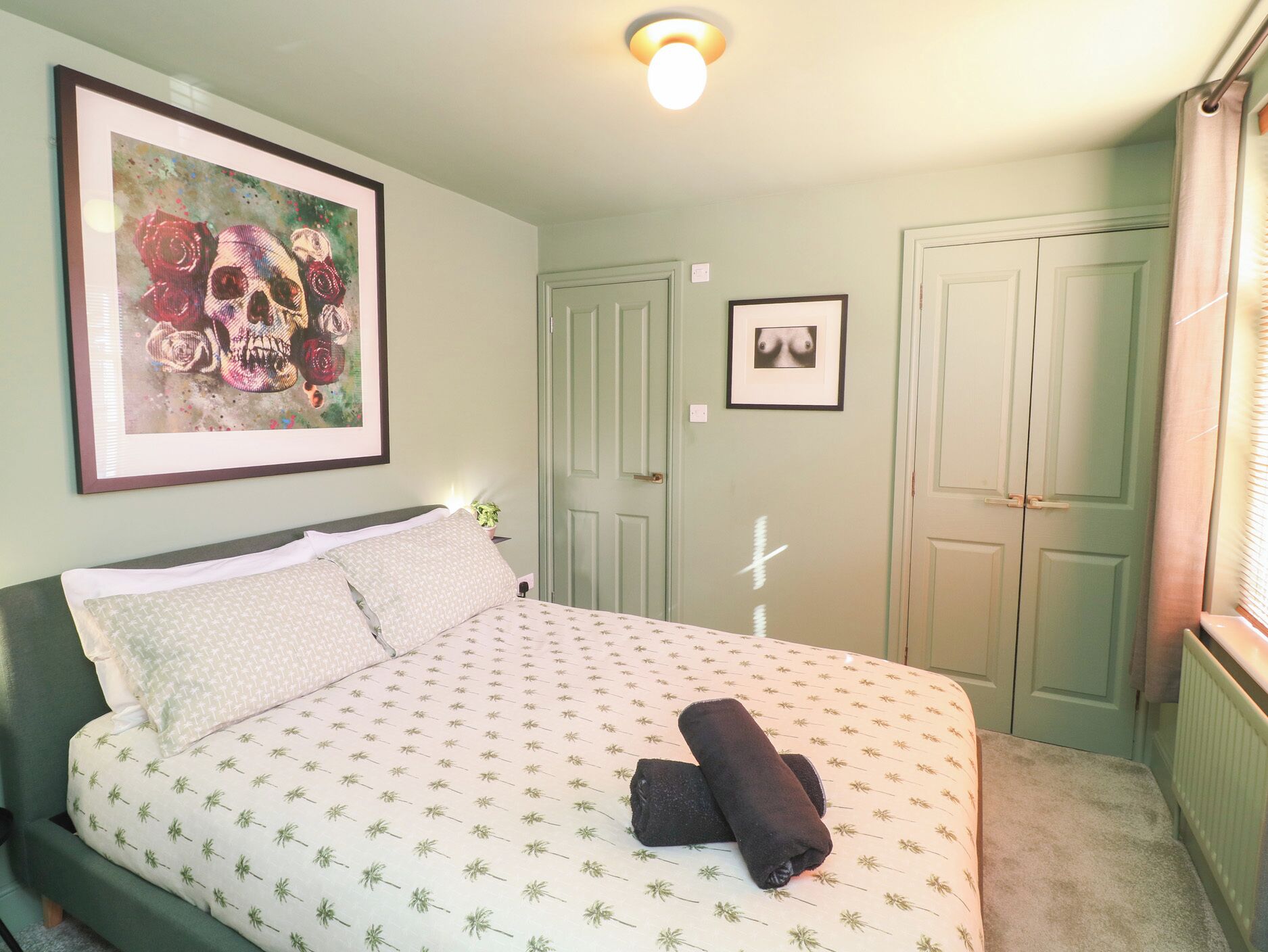Cottage | 2 bedrooms, WiFi (free), individually decorated, individually furnished