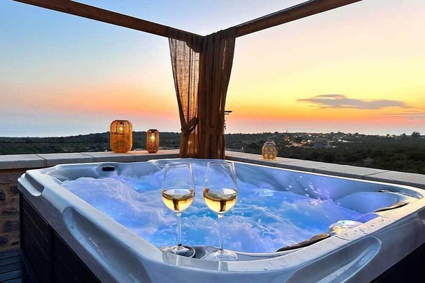 Deluxe Suite With Jacuzzi | Ausblick vom Zimmer
